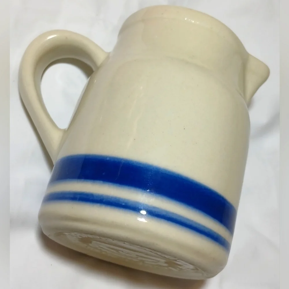 Pfaltzgraff Yorktown Creamer Pitcher